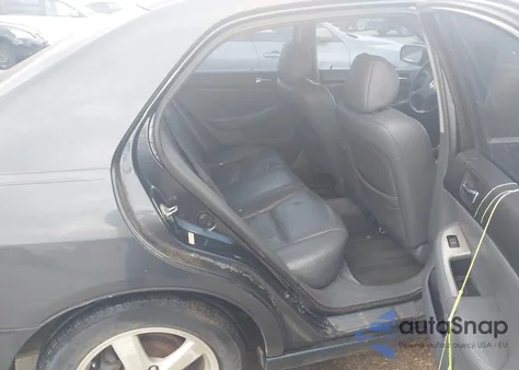 2004 Honda Accord 2.4 Ex from USA, damaged, VIN 1HGCM56864A006060